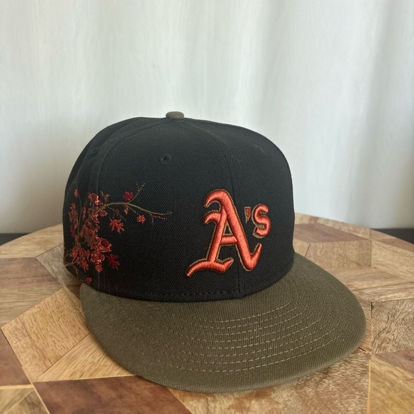 New Era 59FIFTY Oakland Athletics Rustic Fall Cap | Size 7 1/2 (59.6cm) - Picture 1 of 5